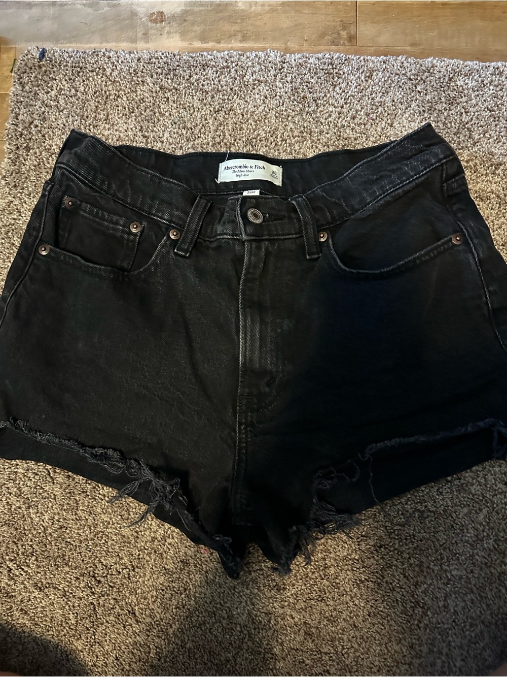 Abercrombie & Fitch Black Mom short high rise